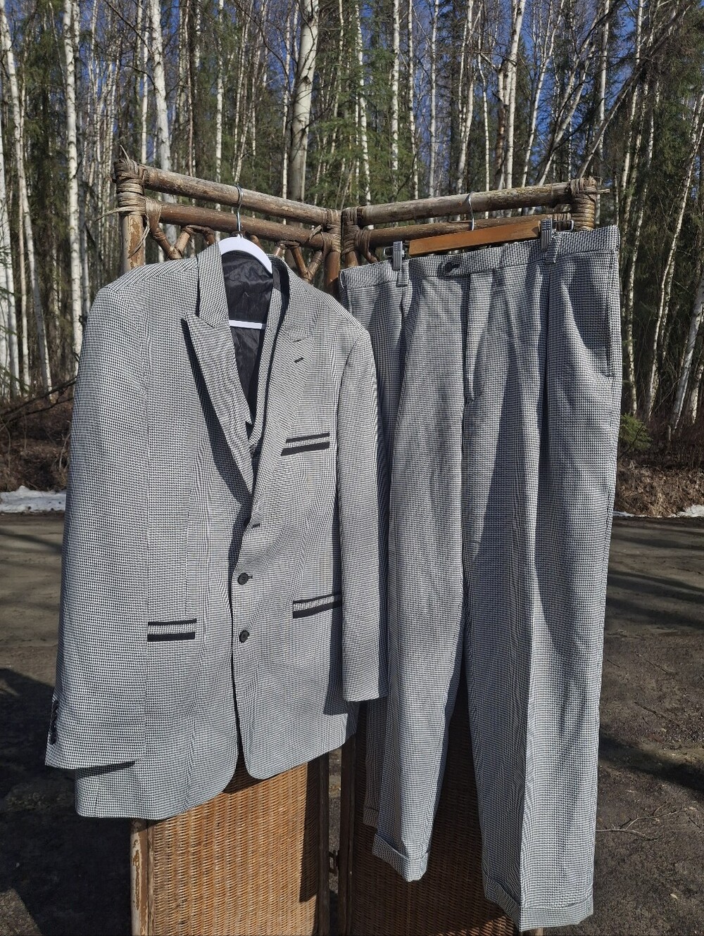 Men's Grey Micro-Check Suit Jacket & Trousers